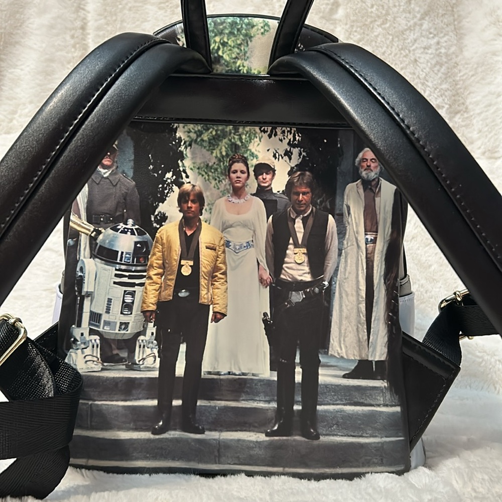 Star Wars Episode IV Loungefly Backpack - Picture 4 of 7